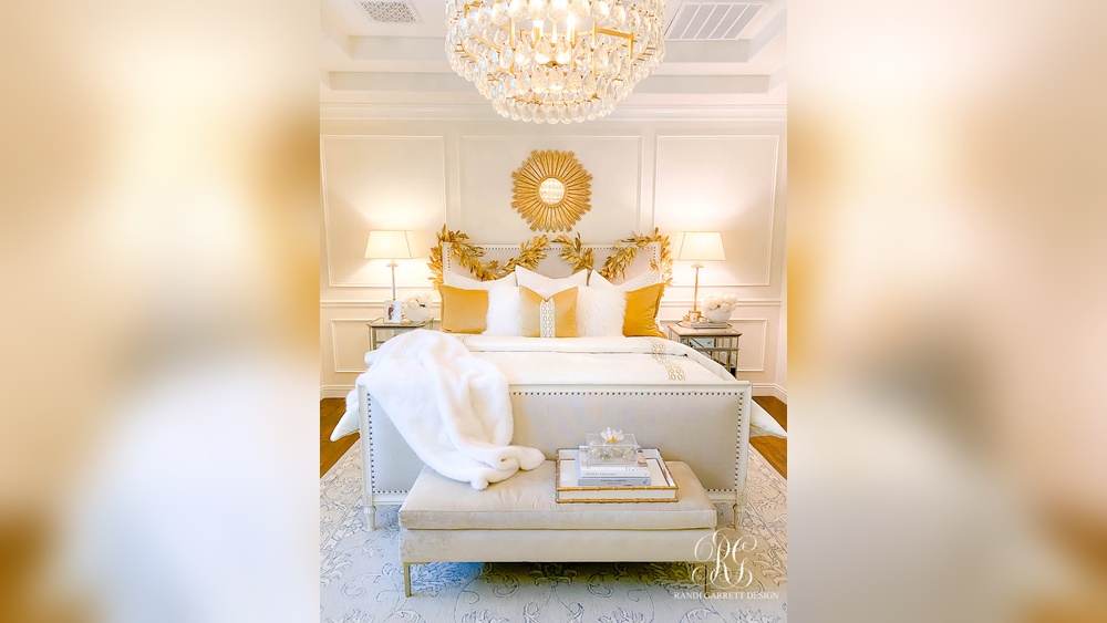 White And Gold Decor for Bedroom