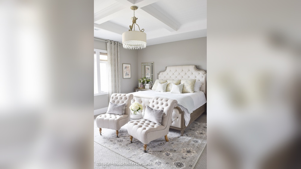 White Bedroom Furniture Decor Ideas